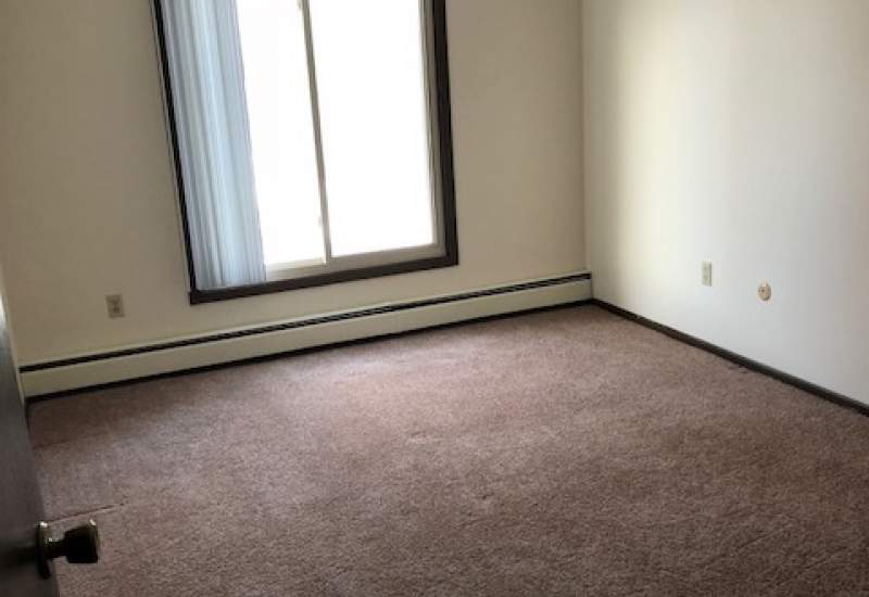 Riverview Manor Apartment Rentals - Northfield, MN